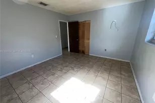 58 NE 117th St, Miami, FL 33161 - Photo 26