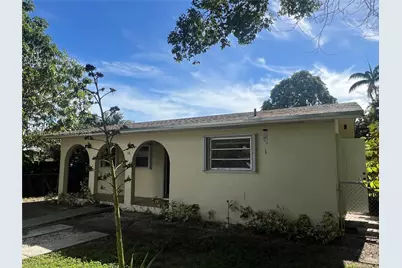 58 NE 117th St, Miami, FL 33161 - Photo 2