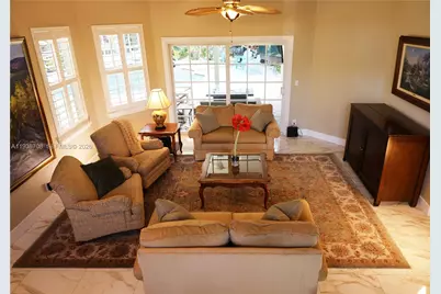 7802 N 155th Pl N, Palm Beach Gardens, FL 33418 - Photo 12