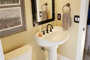 7802 N 155th Pl N, Palm Beach Gardens, FL 33418 - Photo 40