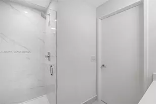 700 NE 24, Miami, FL 33137 - Photo 38