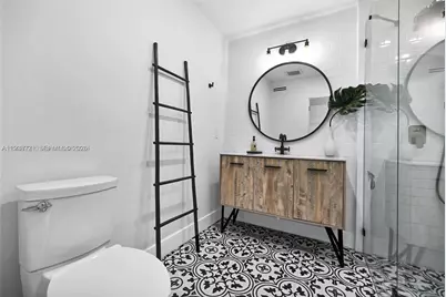 7531 Miami View Dr, North Bay Village, FL 33141 - Photo 16