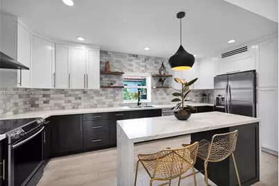 7531 Miami View Dr, North Bay Village, FL 33141 - Photo 22