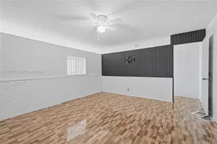 17911 NW 68th Ave, Hialeah, FL 33015 - Photo 10