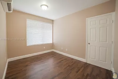 1752 NW 1st St #2A, Miami, FL 33125 - Photo 6