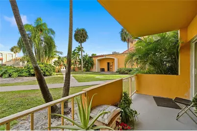18101 NW 68th Ave #B105, Hialeah, FL 33015 - Photo 12