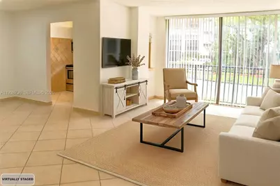 16919 N Bay Rd #118, Sunny Isles Beach, FL 33160 - Photo 1