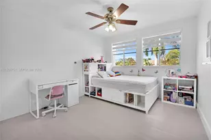 1176 Cedar Falls Dr, Weston, FL 33327 - Photo 36