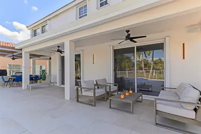 1176 Cedar Falls Dr, Weston, FL 33327 - Photo 40