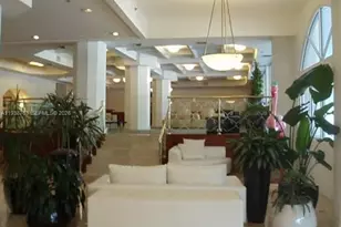 100 Lincoln Rd, Miami Beach, FL 33139 - Photo 32