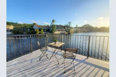8350 Dundee, Miami Lakes, FL 33016 - Photo 1
