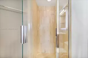 18671 Collins Ave, Sunny Isles Beach, FL 33160 - Photo 36