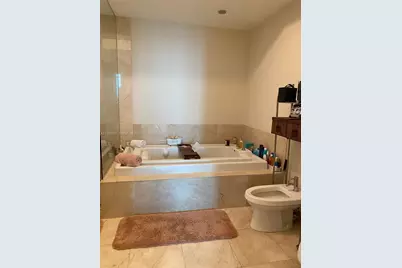 218 SE 14th St #2304, Miami, FL 33131 - Photo 10