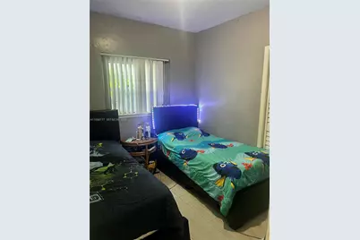 289 NW 109th St, Miami, FL 33168 - Photo 18