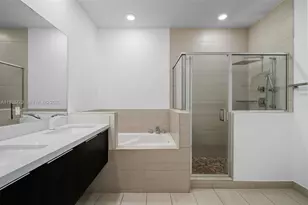8106 NW 105th Ct, Doral, FL 33178 - Photo 22
