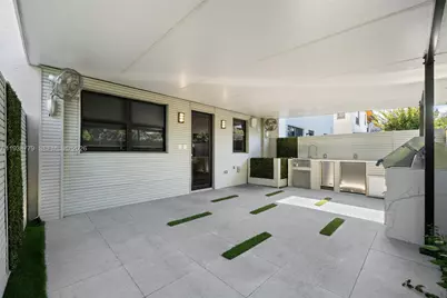 8106 NW 105th Ct, Doral, FL 33178 - Photo 32