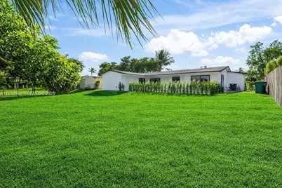 8631 NW 24th Court, Pembroke Pines, FL 33024 - Photo 50