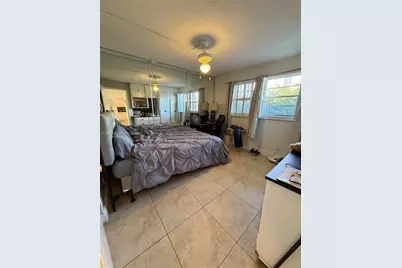 500 NE 14th Ave #302, Hallandale Beach, FL 33009 - Photo 10
