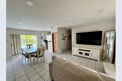 9955 SW 214th St, Cutler Bay, FL 33189 - Photo 4