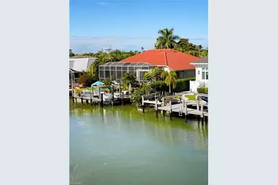 654 Bamboo Ct, Marco Island, FL 34145 - Photo 10