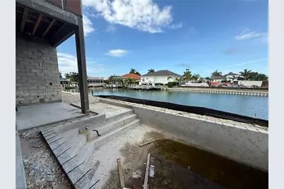 654 Bamboo Ct, Marco Island, FL 34145 - Photo 8