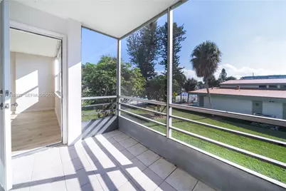 2731 Taft St #207, Hollywood, FL 33020 - Photo 2