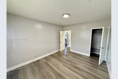 6940 Bay Dr #7, Miami Beach, FL 33141 - Photo 8