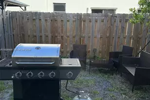 21441 NE 3rd Pl, Miami, FL 33179 - Photo 6