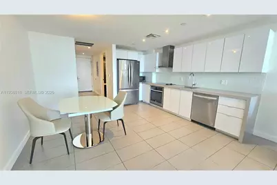 1600 NE 1st Ave #1903, Miami, FL 33132 - Photo 14