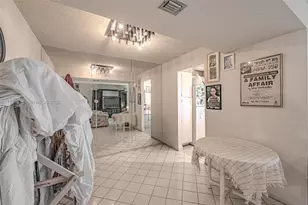 3959 Via Poinciana, Lake Worth, FL 33467 - Photo 12