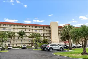 3959 Via Poinciana, Lake Worth, FL 33467 - Photo 2
