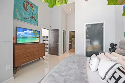 495 Brickell Ave #2204, Miami, FL 33131 - Photo 24