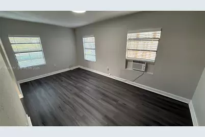 234 NE 14th Ave, Pompano Beach, FL 33060 - Photo 10