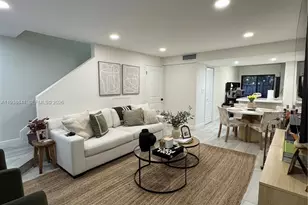 10069 SW 77th Ct, Miami, FL 33156 - Photo 2