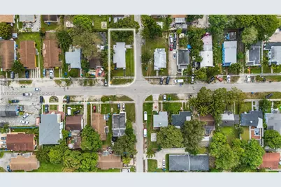 1244 NW 45th St, Miami, FL 33142 - Photo 20