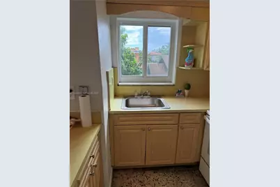 1861 NW 19th St #4, Miami, FL 33125 - Photo 12