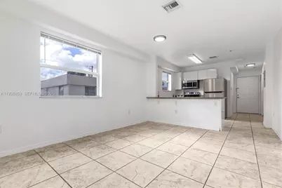 520 SW 5th St #303, Miami, FL 33130 - Photo 10