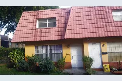 5407 NW 27th St #D2, Lauderhill, FL 33313 - Photo 10