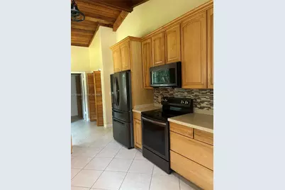 11501 SW 3rd St, Plantation, FL 33325 - Photo 12