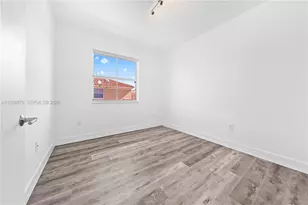 6141 NW 115th Pl, Doral, FL 33178 - Photo 18