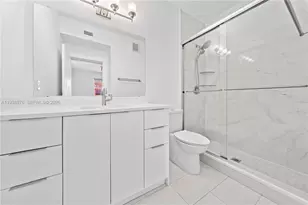6141 NW 115th Pl, Doral, FL 33178 - Photo 24