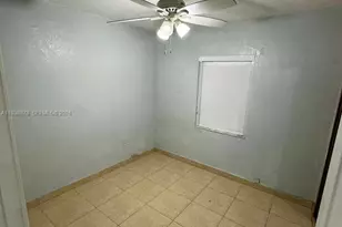 825 E 9th Ln, Hialeah, FL 33010 - Photo 12