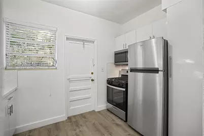 4172 Chase Ave #3, Miami Beach, FL 33140 - Photo 10