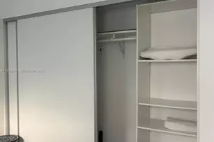 801 15th St, Miami Beach, FL 33139 - Photo 10