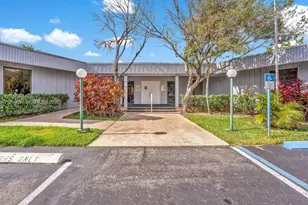 105 Royal Pk Dr, Oakland Park, FL 33309 - Photo 34