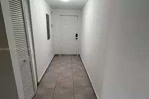 17455 NW 75th Pl, Hialeah, FL 33015 - Photo 8