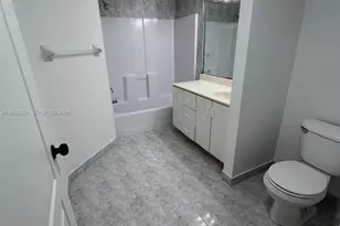 17455 NW 75th Pl, Hialeah, FL 33015 - Photo 2