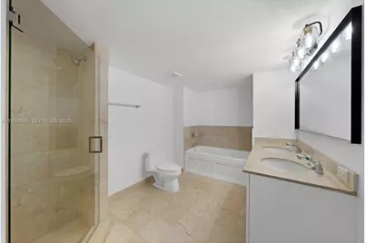 1800 N Bayshore Dr #2511, Miami, FL 33132 - Photo 18