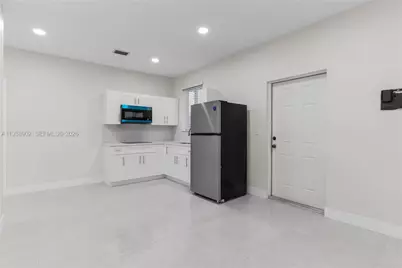 559 NW 2nd St #2, Florida City, FL 33034 - Photo 10