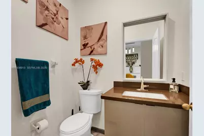 13564 NW 7th St, Pembroke Pines, FL 33028 - Photo 18